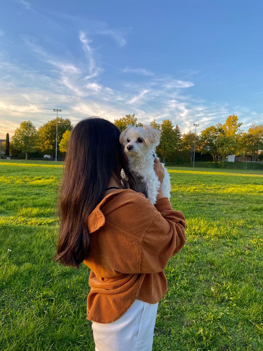 files/Foto_perfil_chica_con_perro_2.jpg